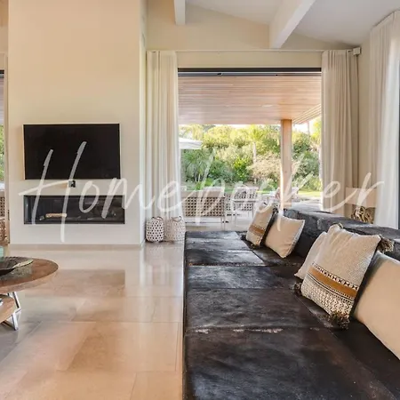 Villa Villa Bluma *